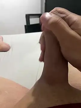 Snapshot of dustbor chatting on 02-12-25, 07:35 dustbor online show from 02-12-25, 07:35