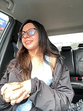 Maggie Fox3 online show from 04-02-26, 03:20