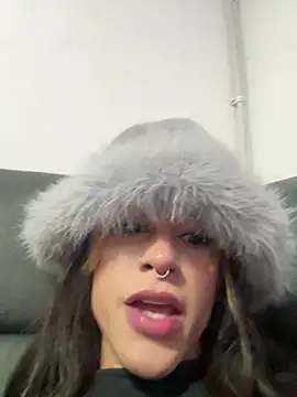 Snapshot of stormytt_ chatting on 12-28-24, 12:36 stormytt  online show from 12-28-24, 12:36