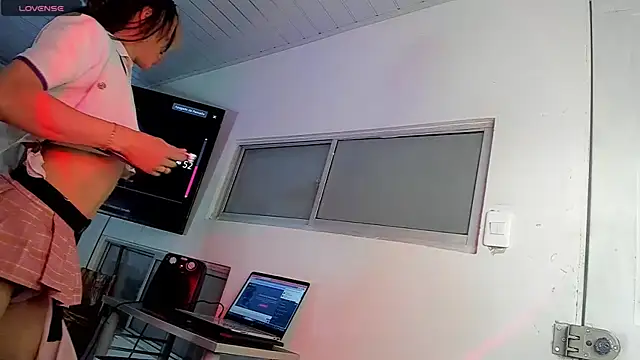 Snapshot of stormytt_ chatting on 01-28-25, 10:56 stormytt  online show from 01-28-25, 10:56