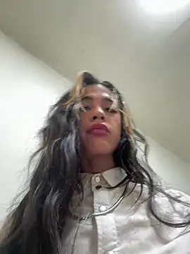 Snapshot of stormytt_ chatting on 02-07-25, 10:09 stormytt  online show from 02-07-25, 10:09