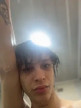 Snapshot of stormytt_ chatting on 09-29-25, 12:21 stormytt  online show from 09-29-25, 12:21