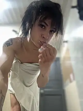 Snapshot of stormytt_ chatting on 10-05-25, 01:20 stormytt  online show from 10-05-25, 01:20