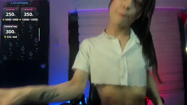 Snapshot of stormytt_ chatting on 11-08-25, 03:23 stormytt online show from 11-08-25, 03:23