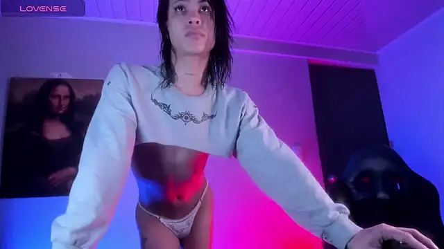 Snapshot of stormytt_ chatting on 11-23-25, 04:45 stormytt online show from 11-23-25, 04:45