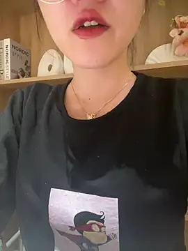 HinaLovely online show from 01-16-25, 11:58