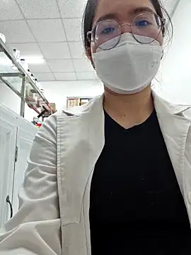 HinaLovely online show from 02-12-26, 06:19