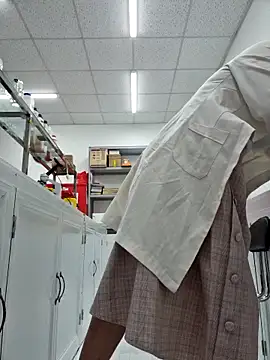 HinaLovely online show from 02-14-26, 09:06