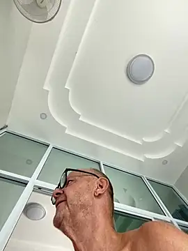 58klaus online show from 04-08-26, 05:18