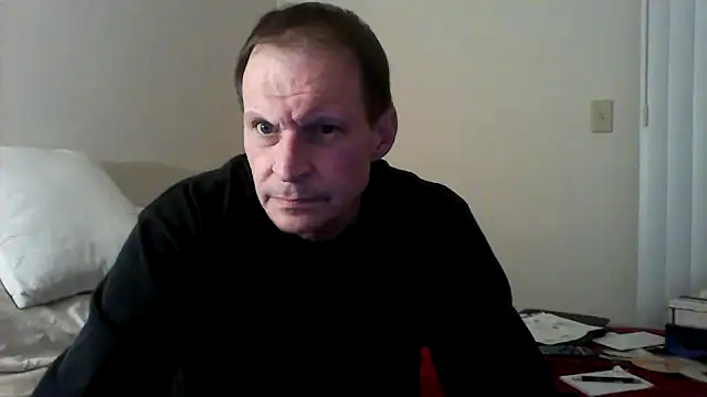 Snapshot of Jbblair01 chatting on 05-12-26, 08:00 Jbblair01 online show from 05-12-26, 08:00