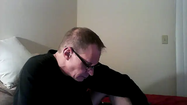 Snapshot of Jbblair01 chatting on 06-19-26, 09:35 Jbblair01 online show from 06-19-26, 09:35