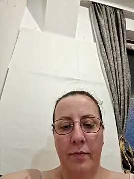 Snapshot of Goodass7 chatting on 06-15-26, 06:21 Goodass7 online show from 06-15-26, 06:21