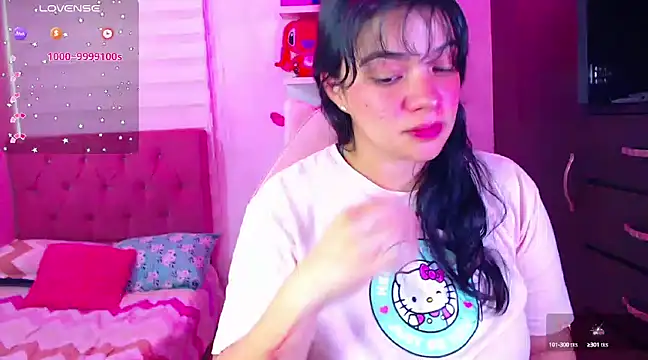 Snapshot of Vannessa__Shy chatting on 01-20-25, 09:53 Vannessa  Shy online show from 01-20-25, 09:53