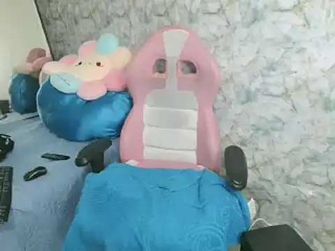 manuhela18 online show from 03-22-25, 01:32