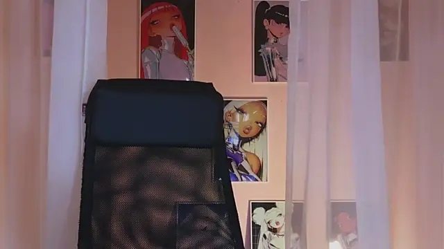  AnnaStark  online show from 01-19-25, 08:30