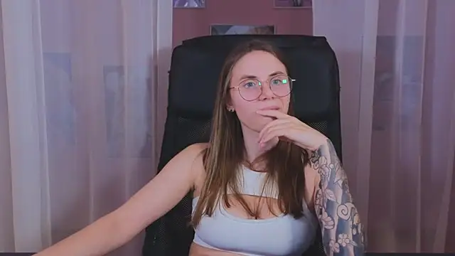  AnnaStark  online show from 03-14-25, 09:14