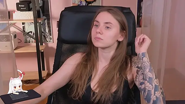  AnnaStark  online show from 09-26-25, 08:35