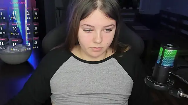 XNirvanaX online show from 09-29-25, 03:44