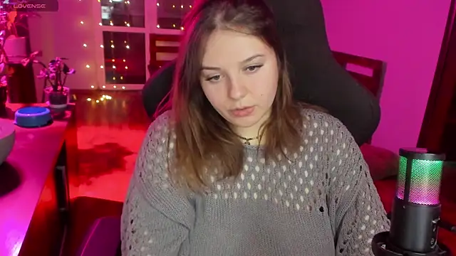 Snapshot of XNirvanaX chatting on 02-10-26, 02:04 XNirvanaX online show from 02-10-26, 02:04