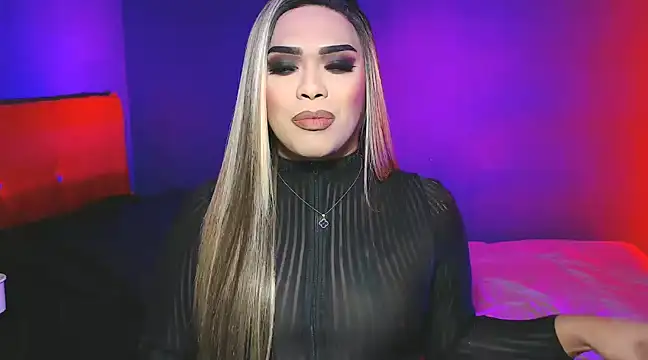 Snapshot of VictoriaEliz chatting on 12-23-24, 04:28 VictoriaEliz online show from 12-23-24, 04:28