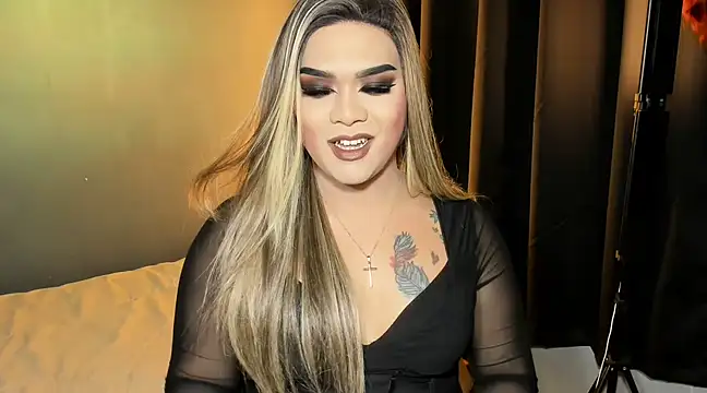 Snapshot of VictoriaEliz chatting on 03-13-25, 02:33 VictoriaEliz online show from 03-13-25, 02:33