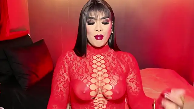 Snapshot of VictoriaEliz chatting on 12-21-25, 06:26 VictoriaEliz online show from 12-21-25, 06:26