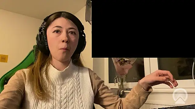 Snapshot of chibi_moon_ chatting on 01-16-26, 06:45 chibi moon online show from 01-16-26, 06:45