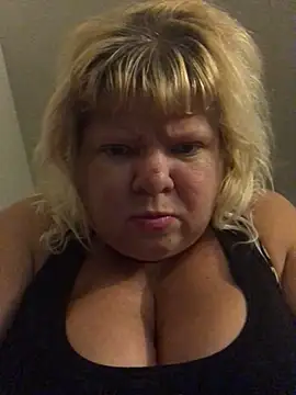 JemJensen30 online show from 10-10-25, 06:23