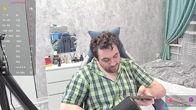 Snapshot of Morlaios chatting on 02-09-25, 08:34 Morlaios online show from 02-09-25, 08:34