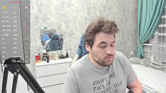 Snapshot of Morlaios chatting on 02-12-25, 03:40 Morlaios online show from 02-12-25, 03:40