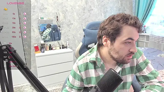 Snapshot of Morlaios chatting on 02-19-25, 05:49 Morlaios online show from 02-19-25, 05:49