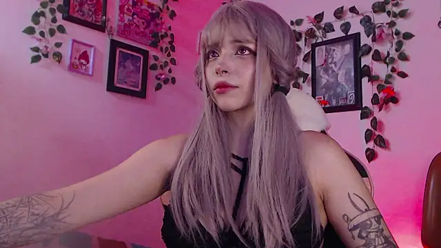 Snapshot of MaryJannes chatting on 01-11-25, 05:20 MaryJannes online show from 01-11-25, 05:20