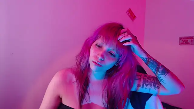 Snapshot of MaryJannes chatting on 10-29-25, 07:10 MaryJannes online show from 10-29-25, 07:10