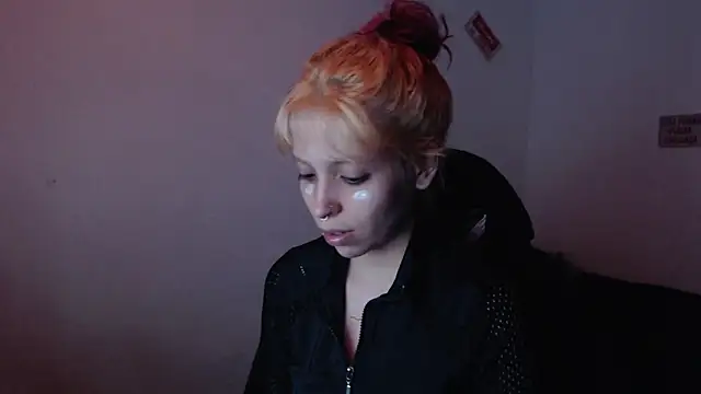 Snapshot of MaryJannes chatting on 11-21-25, 06:12 MaryJannes online show from 11-21-25, 06:12