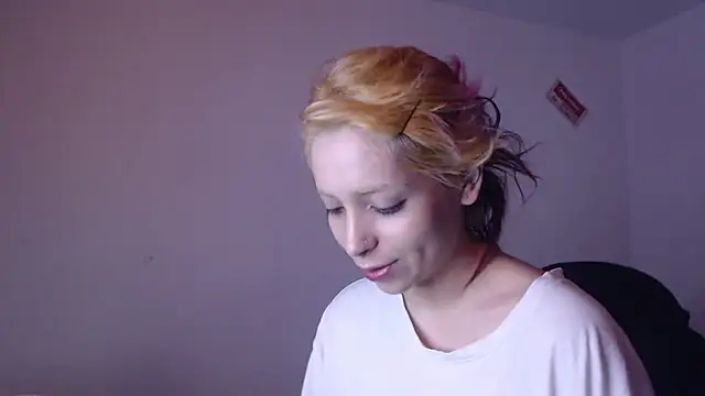 Snapshot of MaryJannes chatting on 11-26-25, 06:36 MaryJannes online show from 11-26-25, 06:36