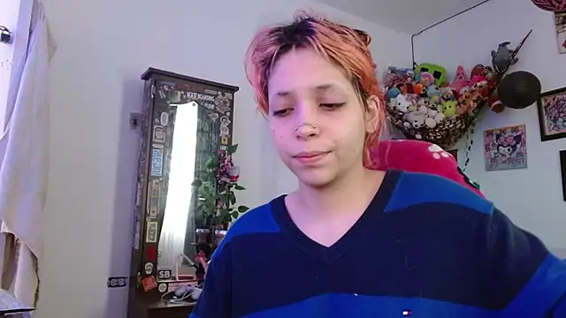 Snapshot of MaryJannes chatting on 02-07-26, 05:05 MaryJannes online show from 02-07-26, 05:05