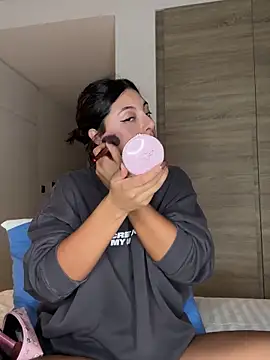 alexademie1 online show from 11-23-25, 01:22