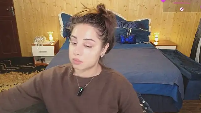 VanessaDoyle online show from 02-06-25, 10:00