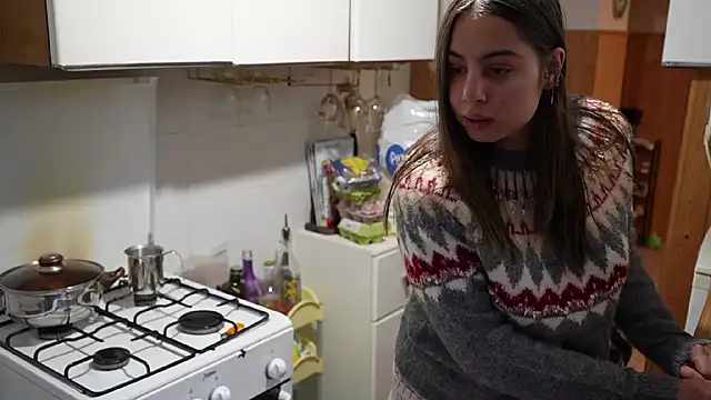 VanessaDoyle online show from 11-18-25, 08:30