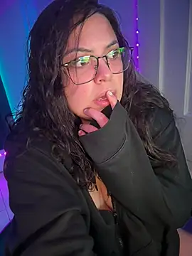 drizzypeach602 online show from 08-02-26, 03:49