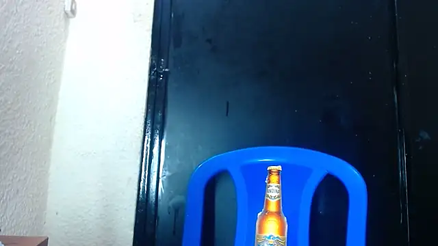 Snapshot of sebas_bigcock69 chatting on 03-03-25, 08:05 sebas bigcock69 online show from 03-03-25, 08:05