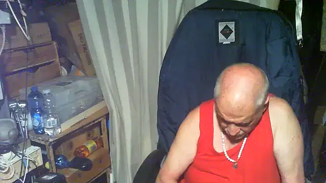 Snapshot of nonnomaturobisex chatting on 06-15-26, 05:04 nonnomaturobisex online show from 06-15-26, 05:04