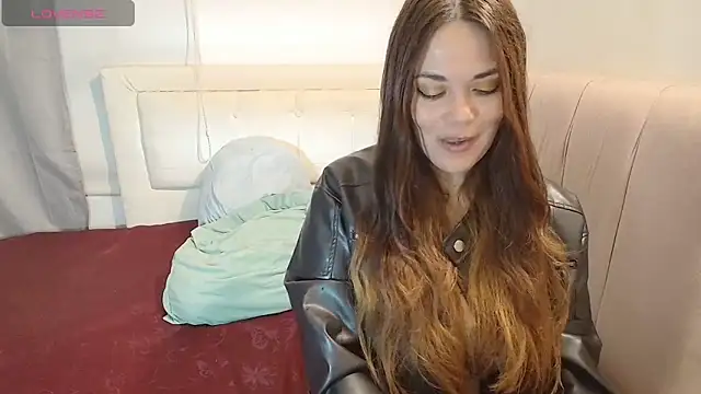 Snapshot of goddesdreams chatting on 03-12-26, 10:27 goddesdreams online show from 03-12-26, 10:27