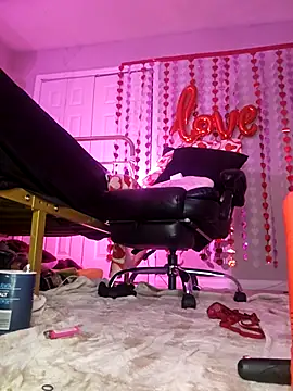 oliviaprettypussy online show from 02-15-26, 07:51