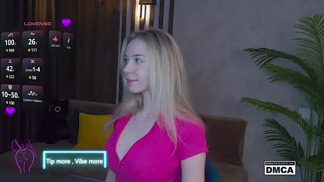 Holl1Would online show from 03-06-25, 03:35