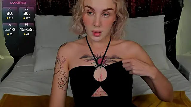 LianaFord online show from 10-18-25, 08:53