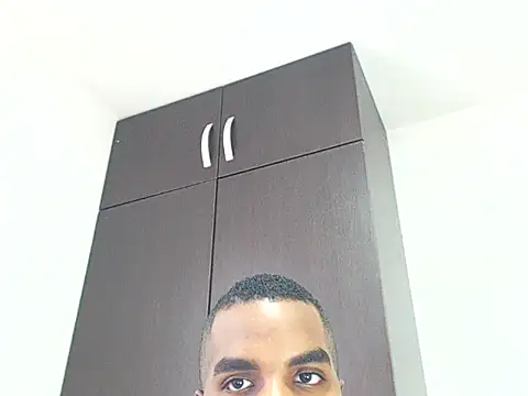 Rene hotman online show from 02-25-25, 08:41