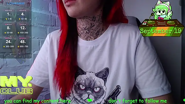Snapshot of Witch_Emma chatting on 09-19-25, 09:04 Witch Emma online show from 09-19-25, 09:04