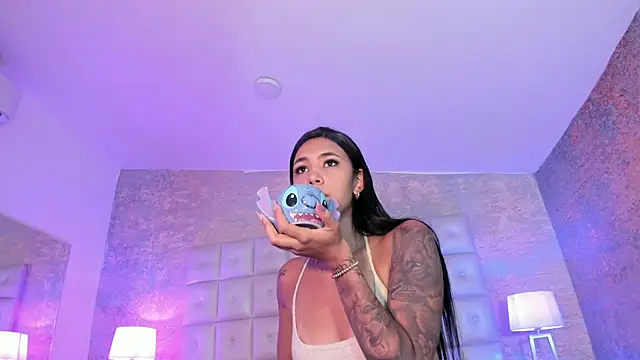 AntonellaRossi online show from 11-10-25, 07:46