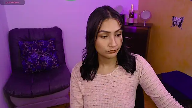 Snapshot of leah-666 chatting on 02-04-25, 01:59 leah-666 online show from 02-04-25, 01:59